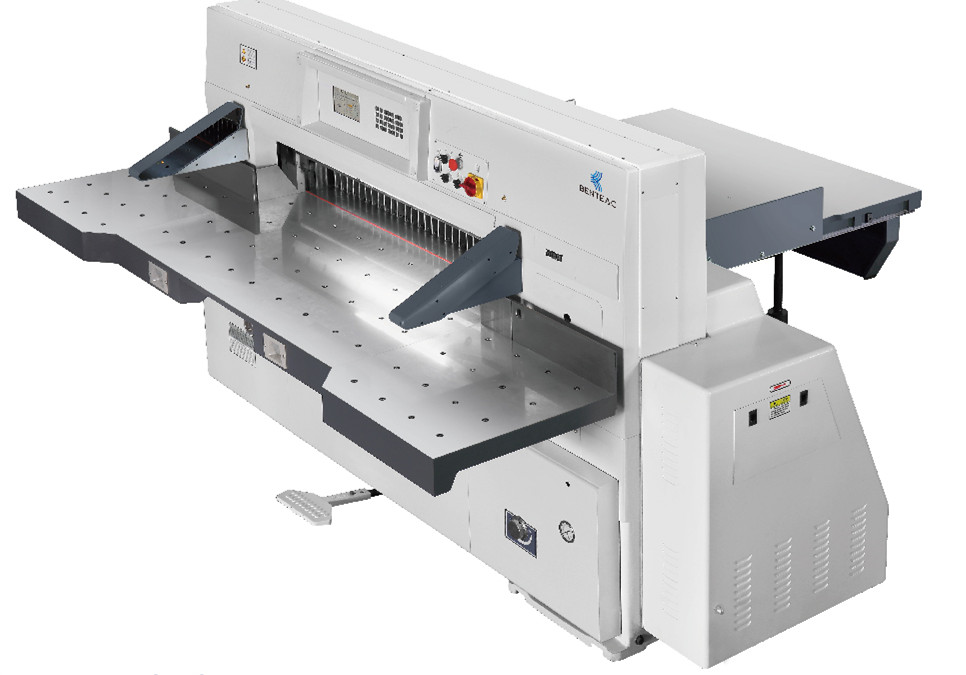 切纸机广泛应用于轻工行业